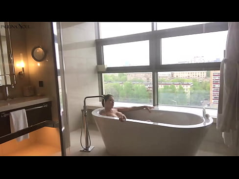 ❤️ Obrovská kočka vášnivě si honí kundu v koupelně Tvrdé porno u nás cs.kanalmoscow.ru ❌️